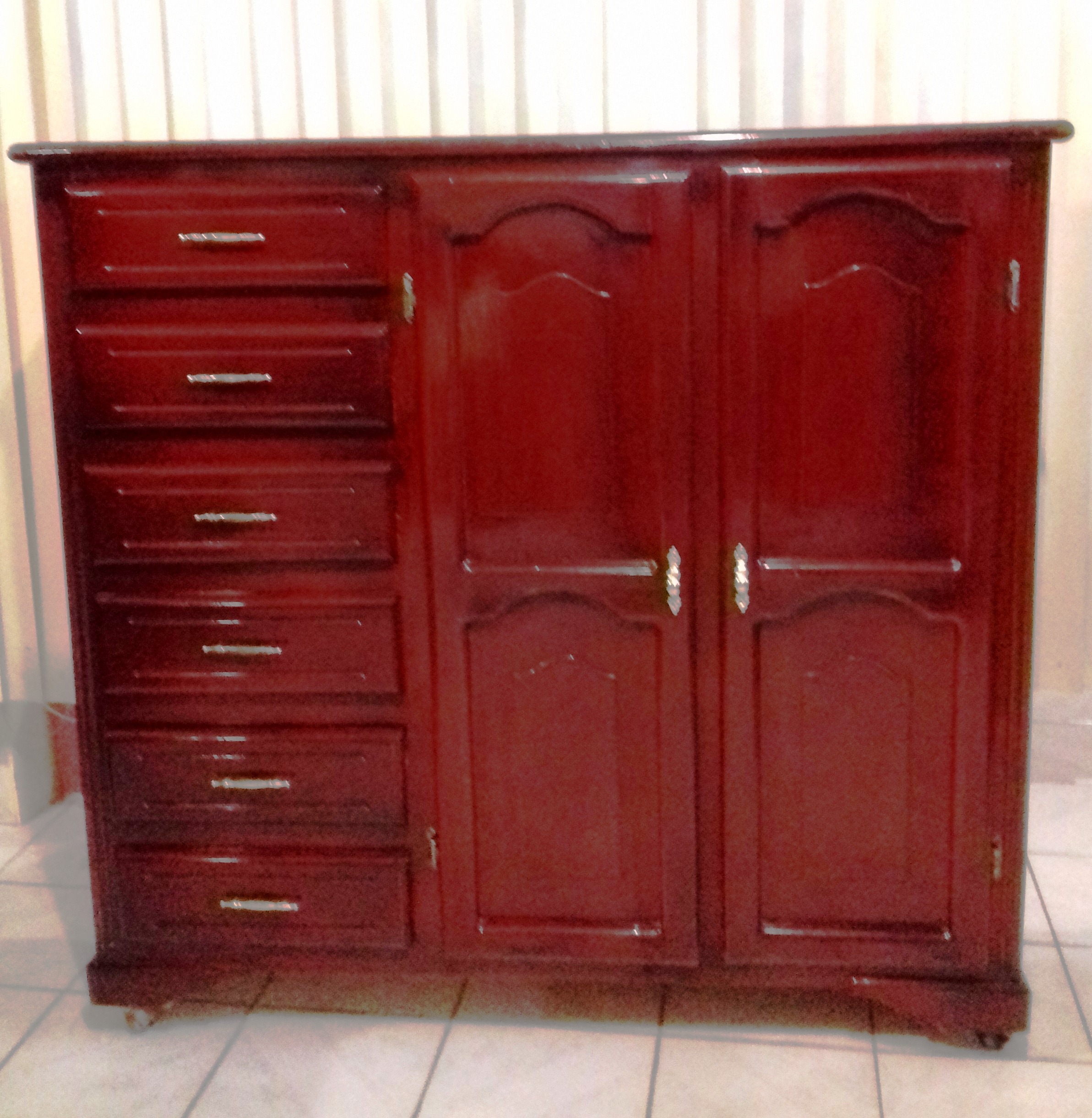 ROPERO CAJONERA